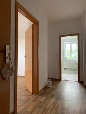 Flur - 1 Zimmer Etagenwohnung in Halle