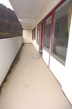 Balkon - 3 Zimmer Etagenwohnung zur Miete in Schramberg