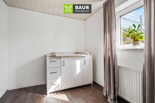 Raum KG - 