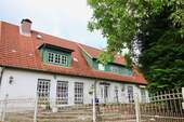 Ansicht - 9 Zimmer Bauernhaus, Landhaus zum Kaufen in Hasloh