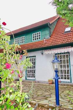 Terrasse - 9 Zimmer Bauernhaus, Landhaus in Hasloh
