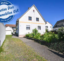 Vermietetes 2 Familienhaus mit Garage, Garten und Terrasse in ruhiger Wohnlage von Messel!