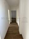 Flur - 2 Zimmer Etagenwohnung zur Miete in Lampertheim