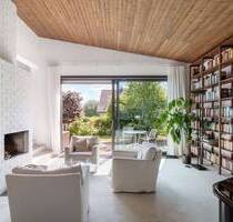 Charmantes Einfamilienhaus in Toplage Am Steinberg - mit Stil, Raum und Potenzial - Hofheim am Taunus