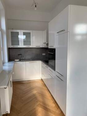 Einbauküche - Etagenwohnung mit 57,30 m&sup2; in Fürth zur Miete