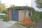 Müllcontainerhaus - 