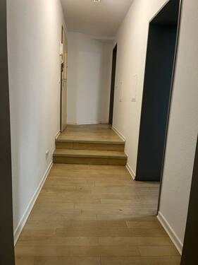 Flur - 2 Zimmer Etagenwohnung zur Miete in Düsseldorf