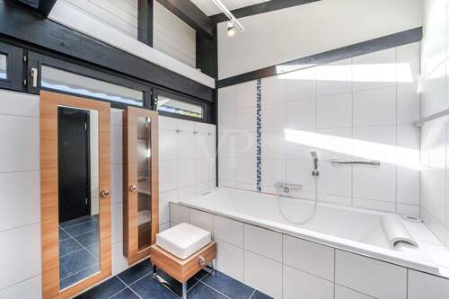 Wannen/Duschbad - 