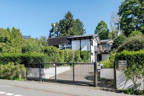 Hausansicht II - 