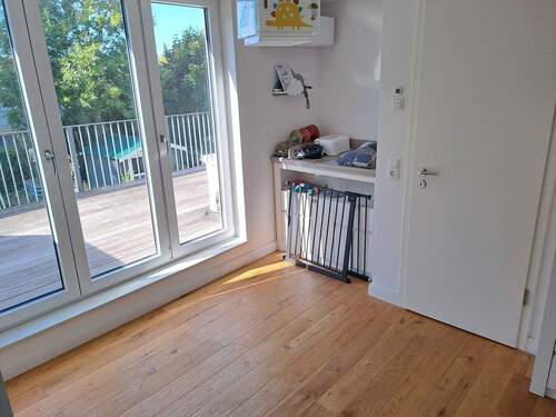 Kinder-/Arbeitszimmer - 