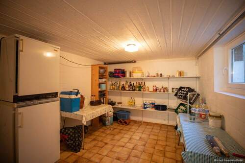 Vorratsraum im Keller - 