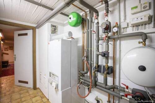 Heizungsanlage im Keller - 