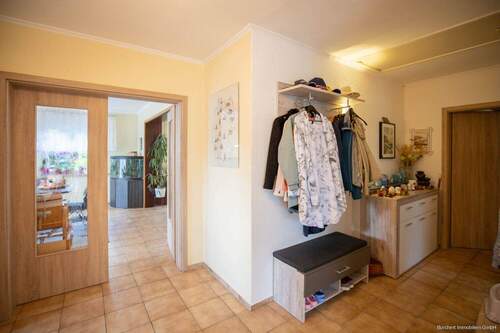 Diele - Bungalow mit 115,90 m&sup2; in Klein Offenseth-Sparrieshoop zum Kaufen