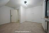 KO2 Etage Schlafzimmer 1 (2) - 