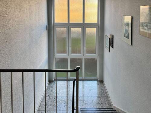 Helles Treppenhaus (2) - 