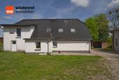 Rückansicht - 8 Zimmer Einfamilienhaus in Höhenland