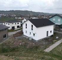 Neubau in KFW 40 Ausführung. - 449.500,00&nbsp;EUR Kaufpreis, ca.&nbsp; 150,00&nbsp;m&sup2;&nbsp;Wohnfl&auml;che in Pfaffenhofen (PLZ: 74397)