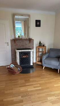 Kamin im Wohnzimmer - NEUENHAGEN: Individuelles, kleines Wohnhaus für 2 Personen in schöner Lage