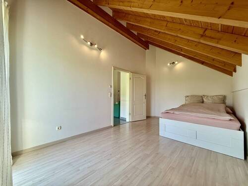 Kind- oder Arbeitszimmer II - 