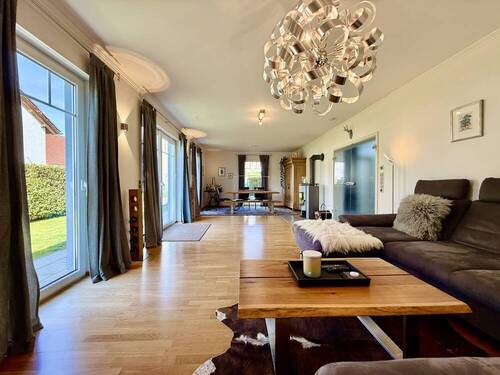 Wohn- und Esszimmer I - 
