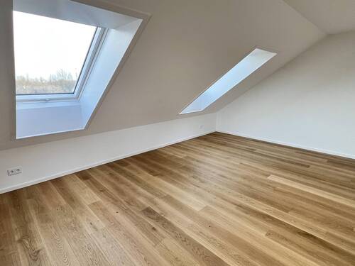 Zimmer im Spitzboden - 