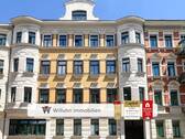 Hausansicht - Charmante Dachgeschosswohnung in beliebter Wohnlage