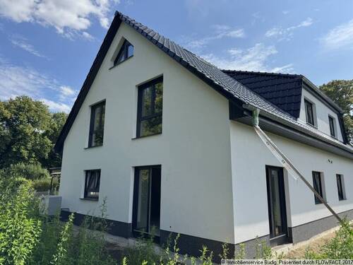 Giebelansicht - Doppelhaushälfte mit 118,00 m² in Werneuchen zum Kaufen