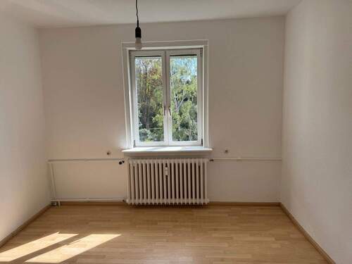 Zimmer 3 - 