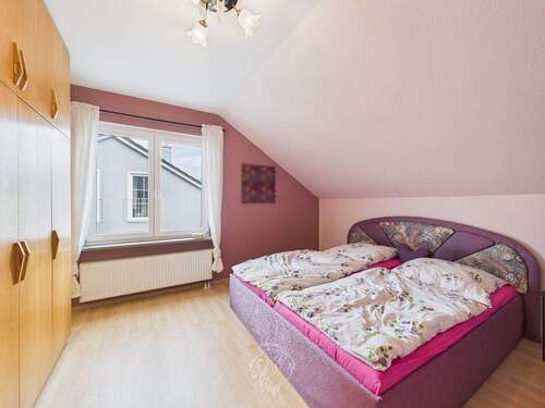 Schlafzimmer DG - 