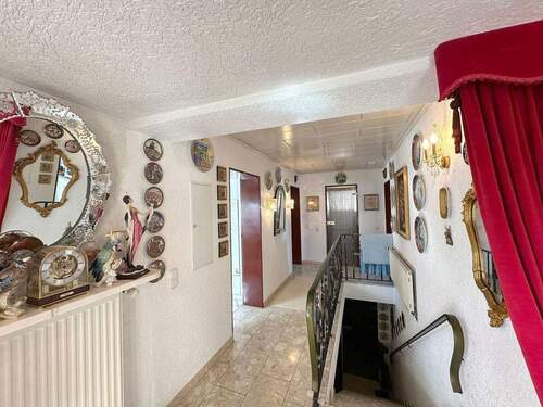 Eingang - 4 Zimmer Einfamilienhaus in Pellingen