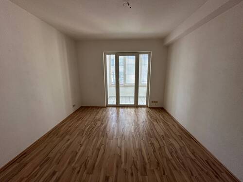 Bild 2 - 3 Zimmer Etagenwohnung zum Kaufen in Berlin