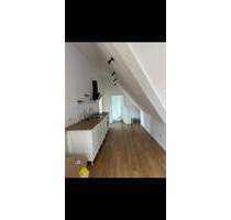 renovierte 2-Zi.-DG-Wohnung in Volkach