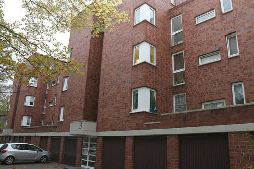 Außenansicht - Gepflegte 2,5 Zimmer-Erdgeschosswohnung mit eigenem Garten in Gelsenkirchen Schalke zu vermieten