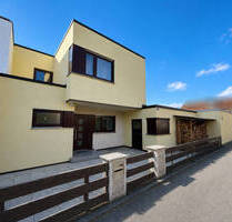 Attraktive Doppelhaushälfte mit sonnigem Garten in Burghauser Neustadt - Burghausen