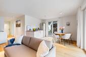 Wohnbereich, Wohnbeispiel - Etagenwohnung mit 90,50 m&sup2; in Scharbeutz zum Kaufen