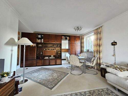 Wohnzimmer - 2 Zimmer Etagenwohnung in Hamburg-Rahlstedt