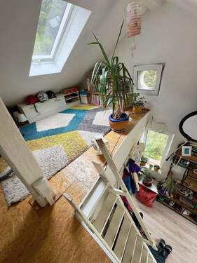W 3.OG-li Galerei mit Treppe.jpg - 