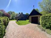 Zufahrt Garage und Wohnhaus - Mehrfamilienhaus, Wohnhaus mit 233,50 m² in Werne zum Kaufen