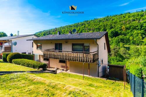 Ansicht Rückseite - Einfamilienhaus mit 196,00 m&sup2; in Walldürn zum Kaufen