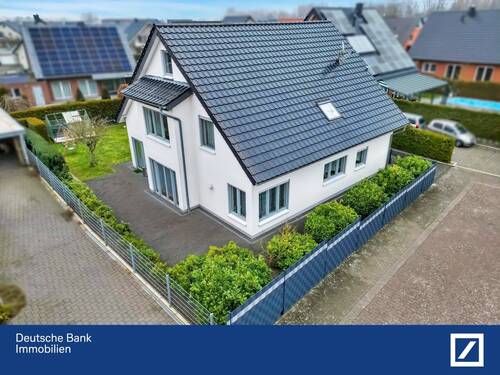 Straßenansicht - Modernes barrierefreies Einfamilienhaus in Top Lage von Oelde!