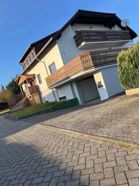tempImagedgnyuV.jpg - Obergeschosswohnung mit Balkon und Blick ins Grüne