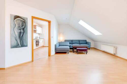 Wohnbereich - 2 Zimmer Etagenwohnung in Olching