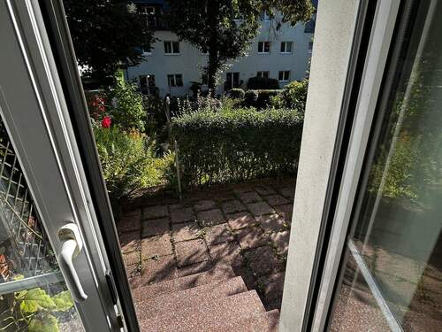 Ausgang Terrasse/Garten - 