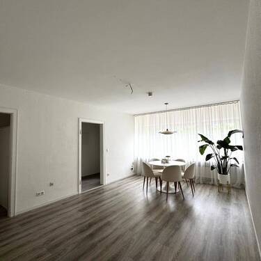 Wohnzimmer.jpeg - Etagenwohnung mit 63,00 m&sup2; in Essen zur Miete