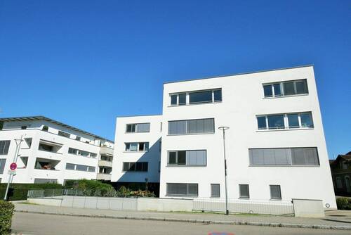 Hausansichten - 2 Zimmer Etagenwohnung zum Kaufen in Grenzach-Wyhlen