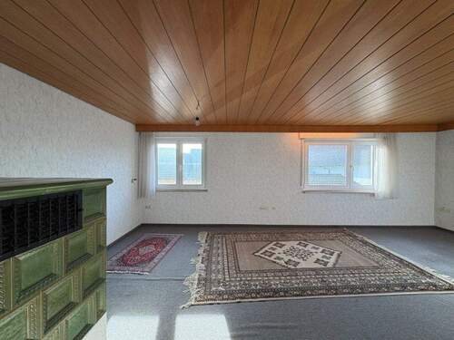Wohn-und Esszimmer EG - 6 Zimmer Mehrfamilienhaus, Wohnhaus in Deckenpfronn