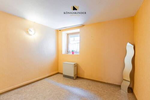 Schlafzimmer/Gästezimmer- Vielfältig nutzbar – als Kinderzimmer, Büro oder Gästezimmer geeignet - 