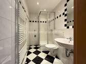 Badezimmer - Etagenwohnung mit 47,40 m&sup2; in Plauen zur Miete