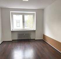 4 Zimmer Büro mit Aufzug in Düsseldorf Stadtmitte zu vermieten!