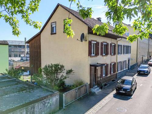 Außenansicht - 1 Zimmer Mehrfamilienhaus, Wohnhaus zum Kaufen in Wehr